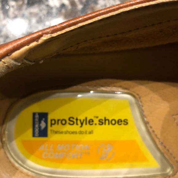 Dockers Pro Style All Motion Comfort Shoe - Picture 3 of 6